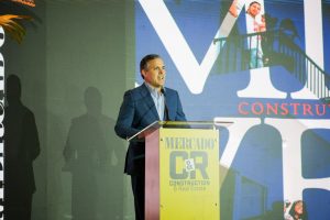 El ministro Jean Luis Rodr铆guez, en el Construction & Real Estate Summit 2026.